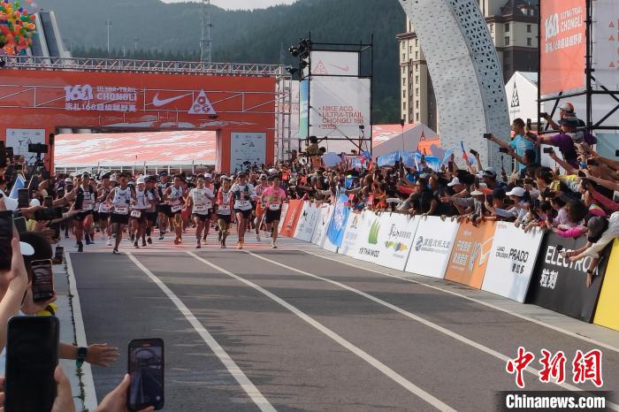 崇礼168超级越野赛鸣枪开跑：全球超2万报名，最