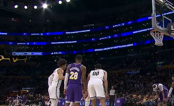 东契奇12场30+创纪录 湖人双杀篮网终结9连败