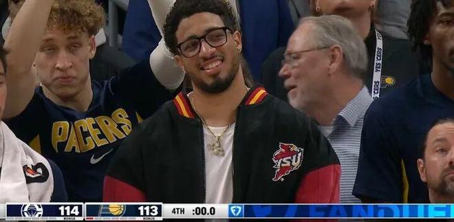 快船与步行者上演史诗级对决 最后0.4秒戏剧性逆