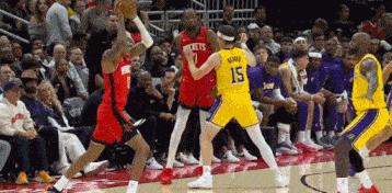 火箭湖人激战：杜兰特犯规成转折 伊森干扰球致