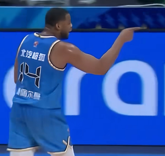 北京队防守升级助胜同曦 许利民谈战术调整与斯