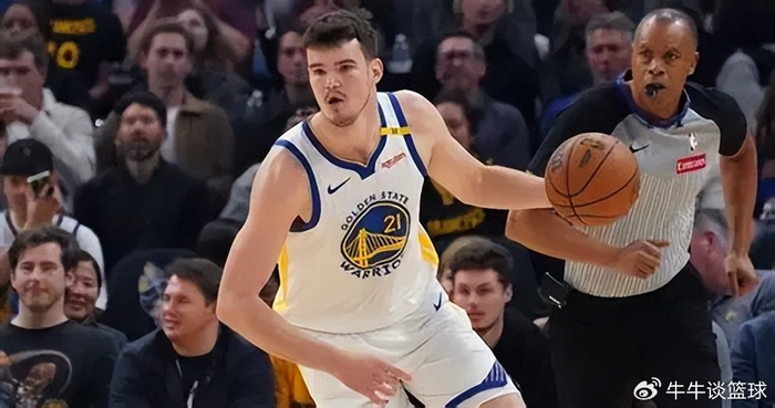 金州勇士或放弃波斯特 着眼库里的争冠冲刺